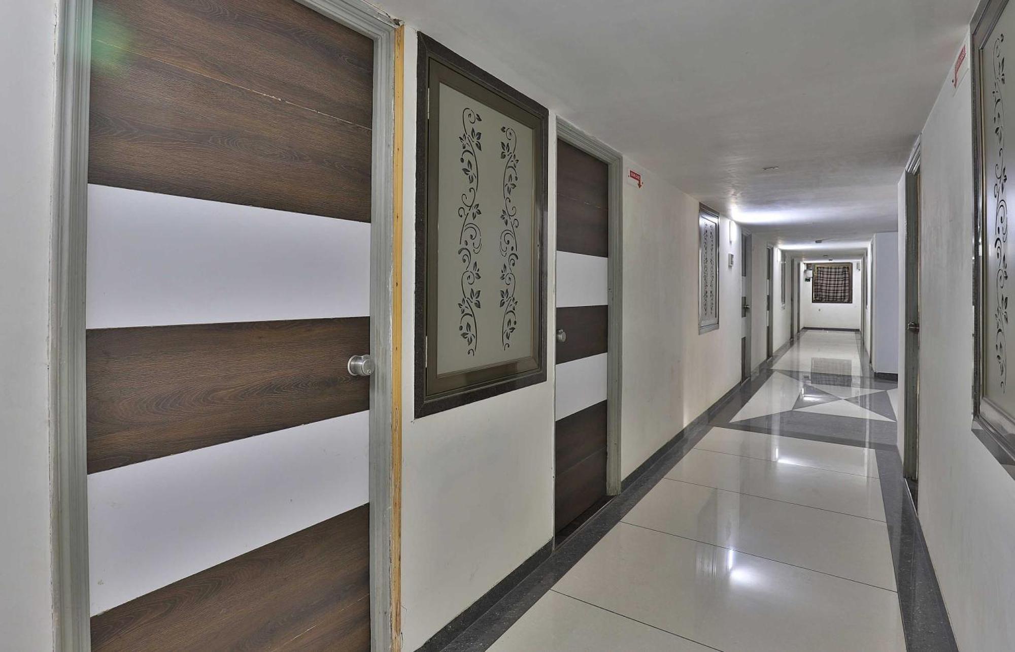 Collection O Panchsheel Hotel Vadodara Kültér fotó