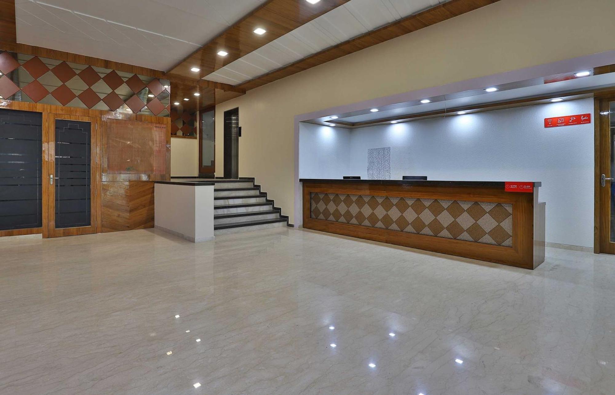 Collection O Panchsheel Hotel Vadodara Kültér fotó