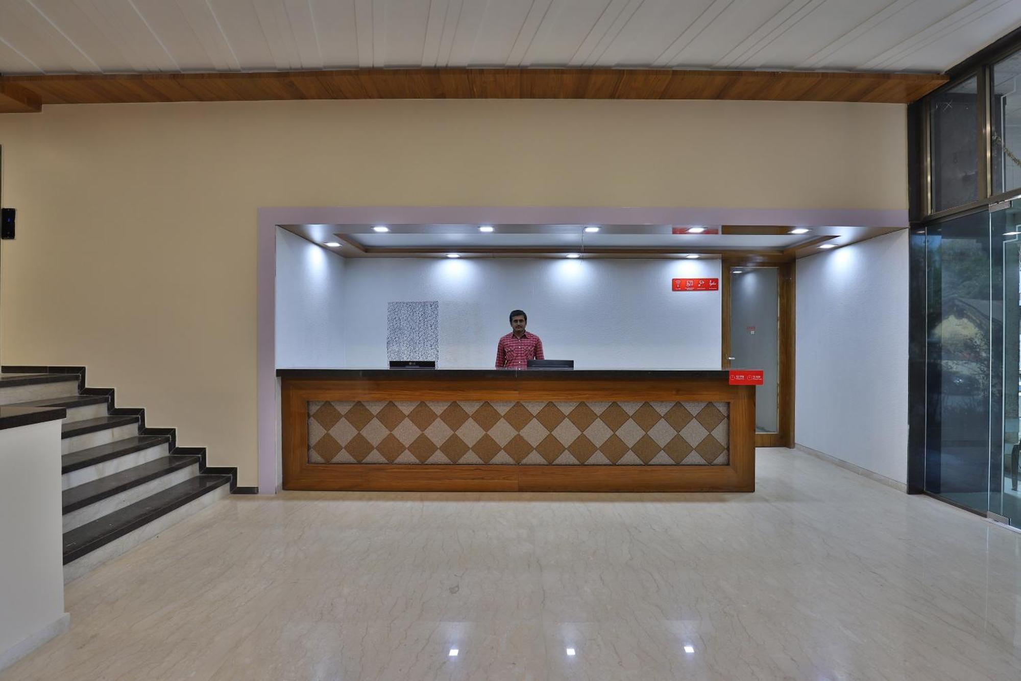 Collection O Panchsheel Hotel Vadodara Kültér fotó