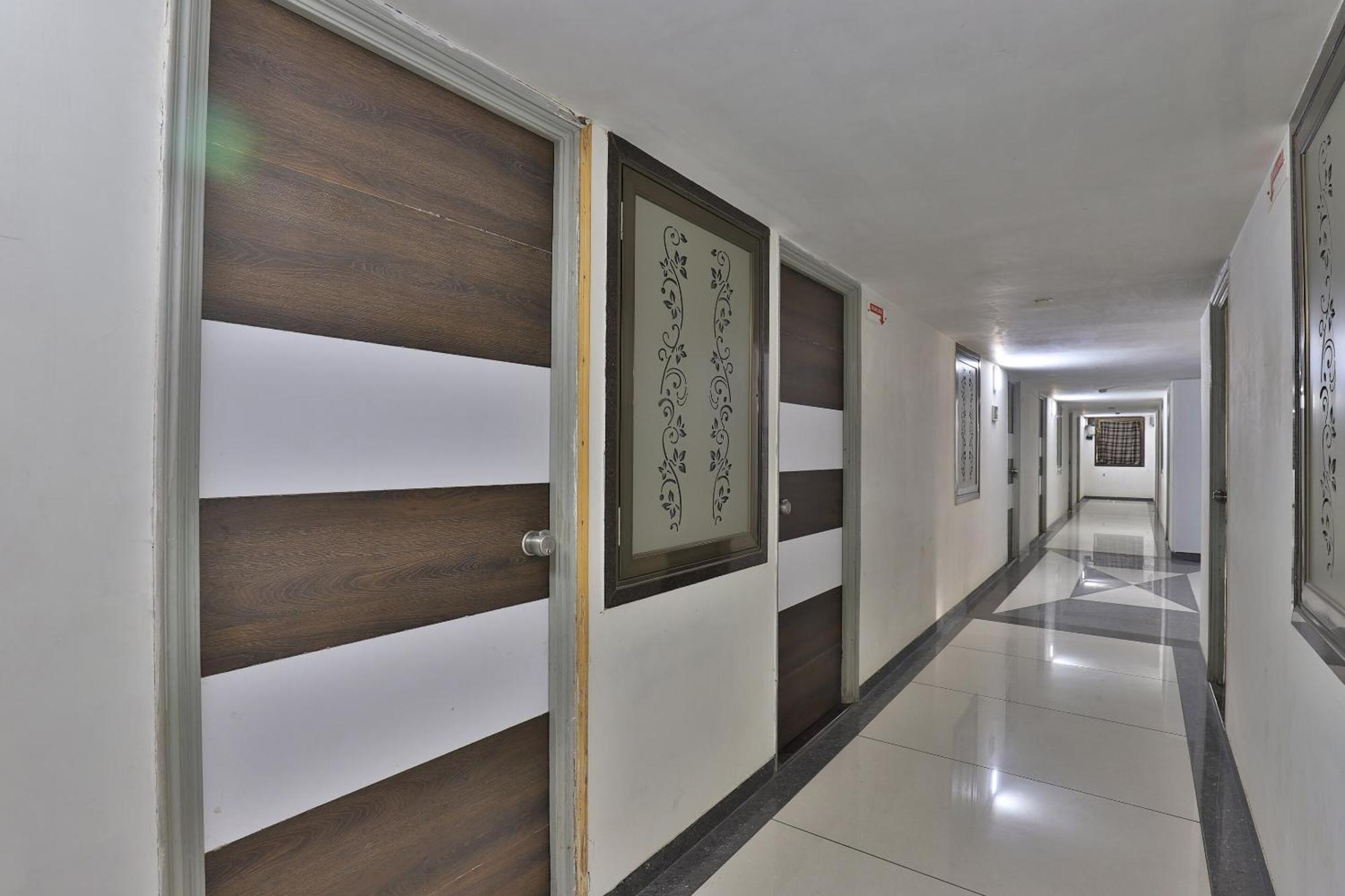 Collection O Panchsheel Hotel Vadodara Kültér fotó