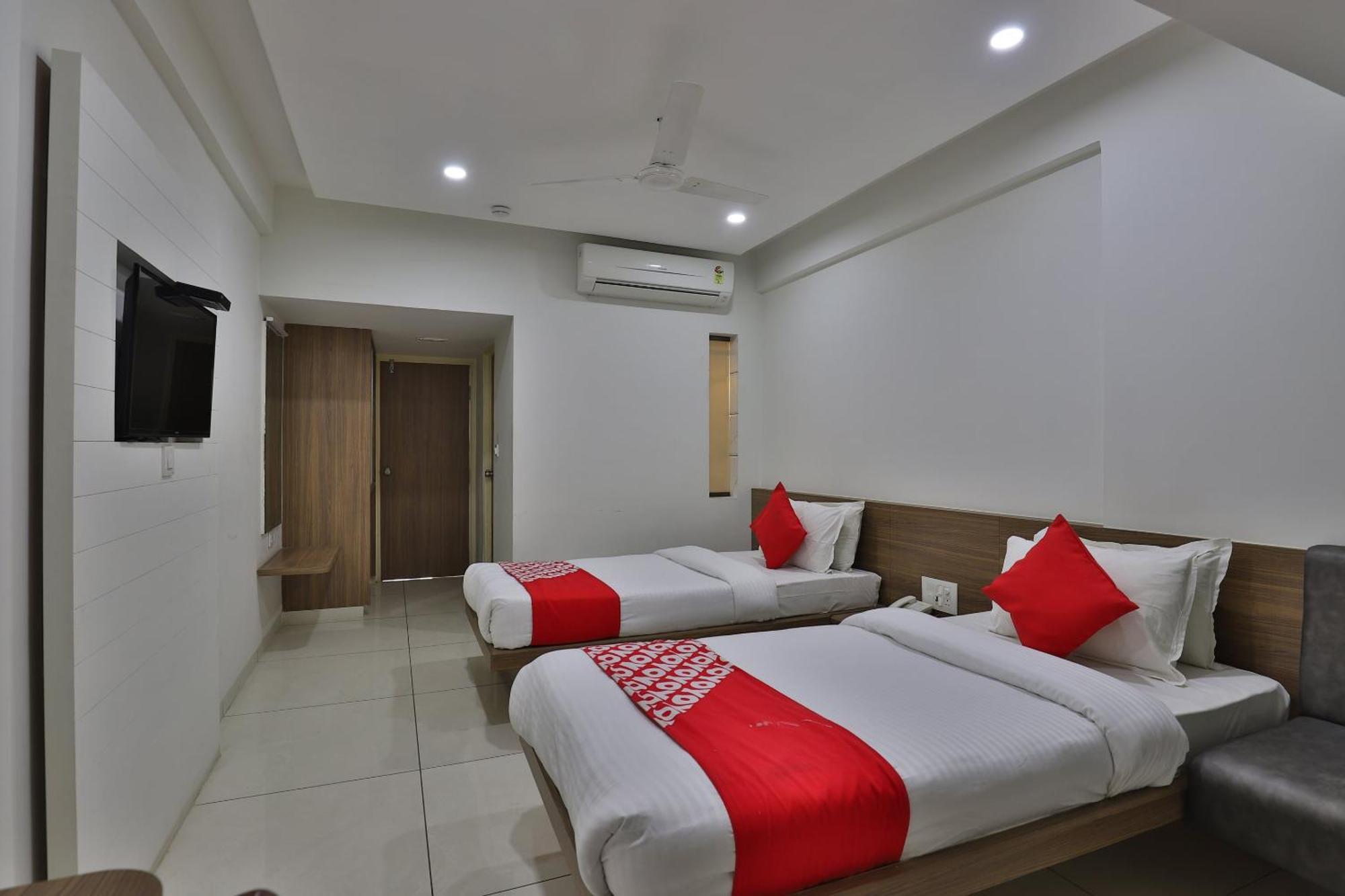 Collection O Panchsheel Hotel Vadodara Kültér fotó