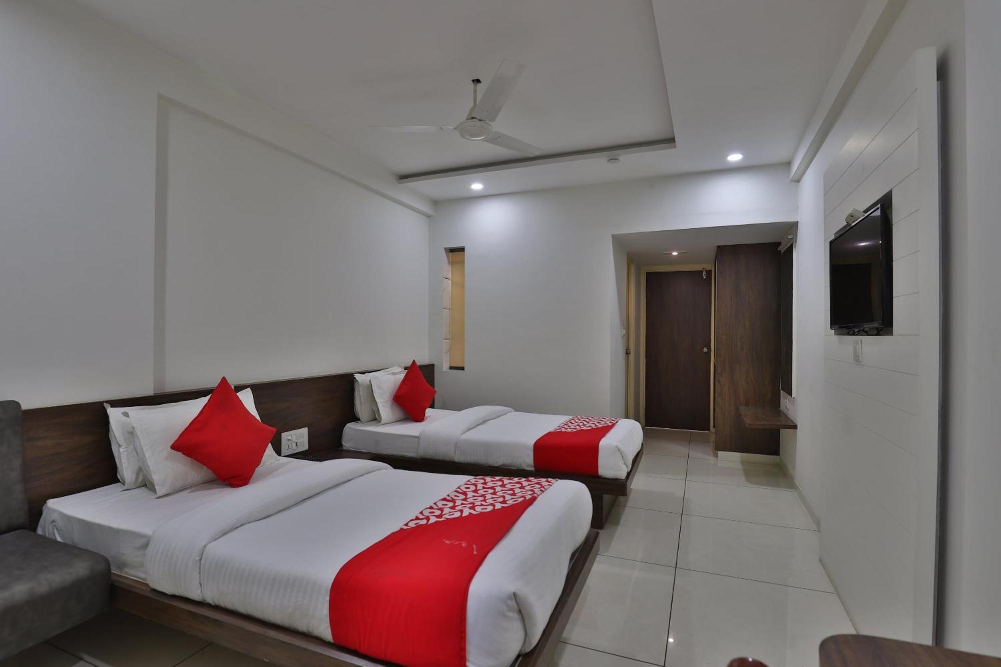 Collection O Panchsheel Hotel Vadodara Kültér fotó
