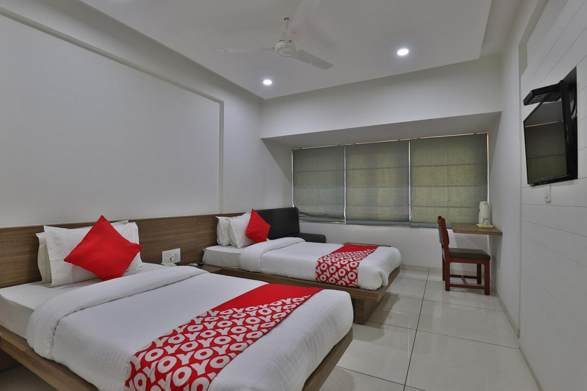 Collection O Panchsheel Hotel Vadodara Kültér fotó